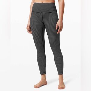 Lululemon Wunder Under High-Rise 25" *Luxtreme Hype Stripe Black White size 4